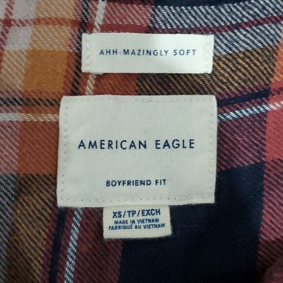 𝅺american Eagle plaid ahh-mazingly soft boyfriend fit XS button down shirt - Picture 6 of 7